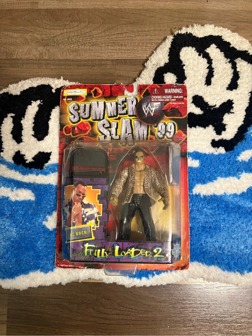 JAKKS Pacific The Rock WWF SummerSlam '99 Full Loaded 2 Boxed w/ Chair